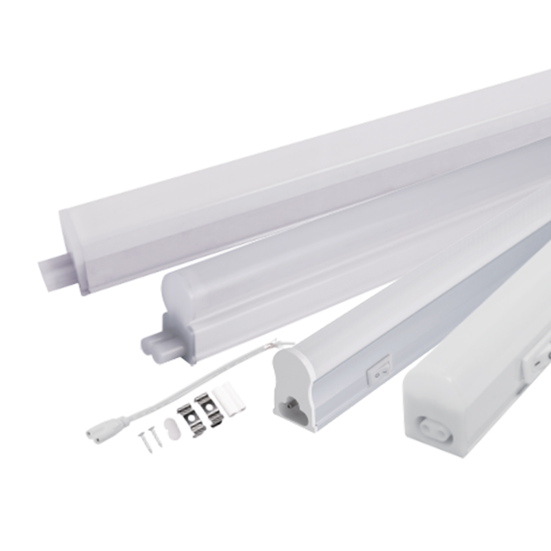 T5 integreret LED -armatur